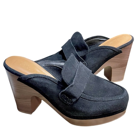 Splendid Shoes - Stylish Black Suede Women's Clogs